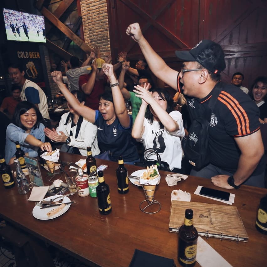 Looking For The Perfect Nobar Joint In Town?