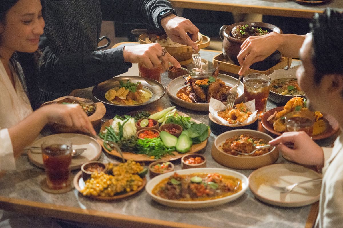 Makan Kenyang dan Elegan di Restaurant Menteng SEMAJA