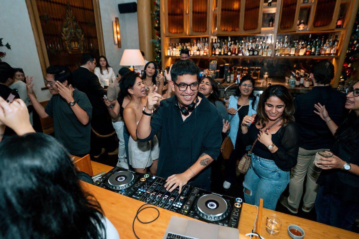 NAAGA Bar di Jakarta Hadirkan Sensasi Lepas Penat Berkelas